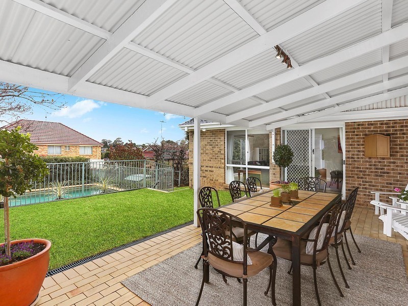 6 Copplestone Place, Castle Hill NSW 2154