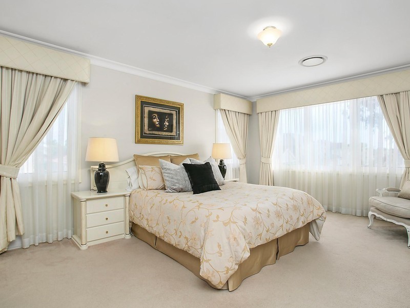 25 Cunningham Parade, Kellyville NSW 2155