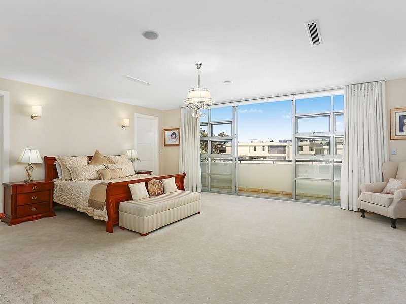 16 Stonybrook Terrace, Bella Vista NSW 2153