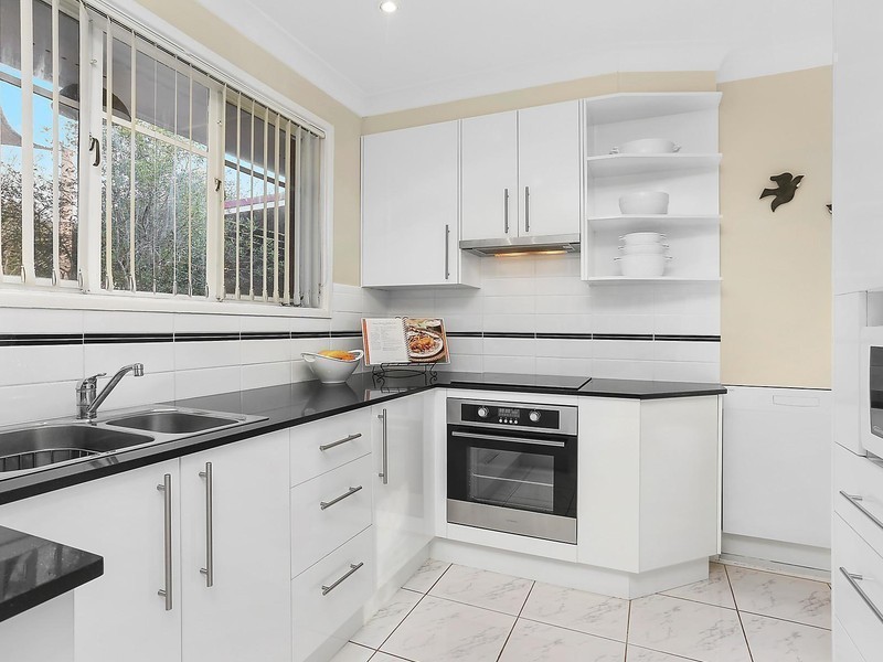 1 Bowman Avenue, Castle Hill NSW 2154