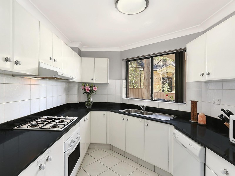 6/20 Jenner Street, Baulkham Hills NSW 2153