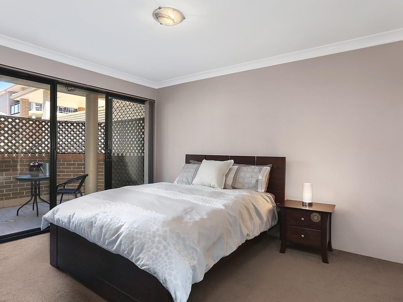 6/20 Jenner Street, Baulkham Hills NSW 2153