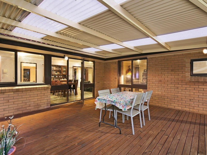 12 Goodhall Avenue, Baulkham Hills NSW 2153