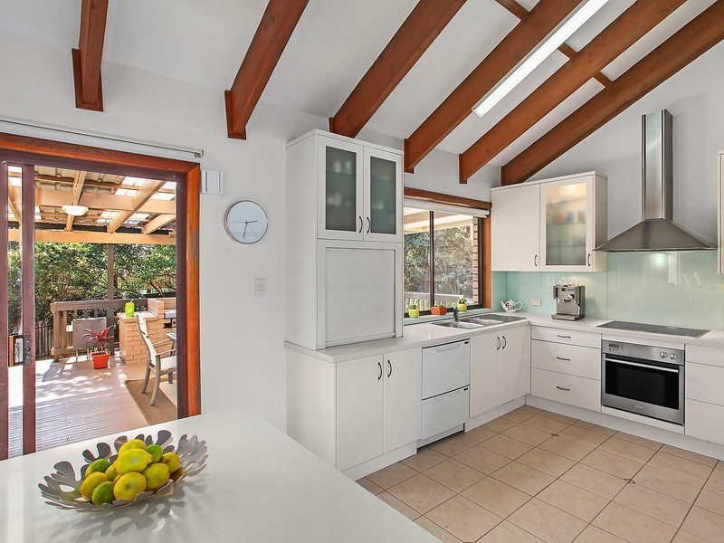 44 Galahad Crescent, Castle Hill NSW 2154