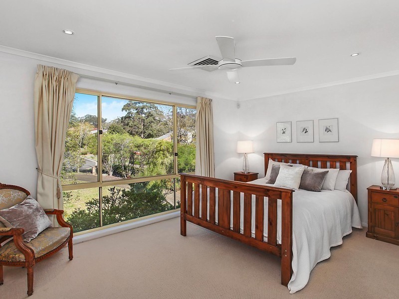 44 Galahad Crescent, Castle Hill NSW 2154