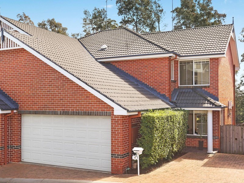 19 Jacqui Circuit, Baulkham Hills NSW 2153