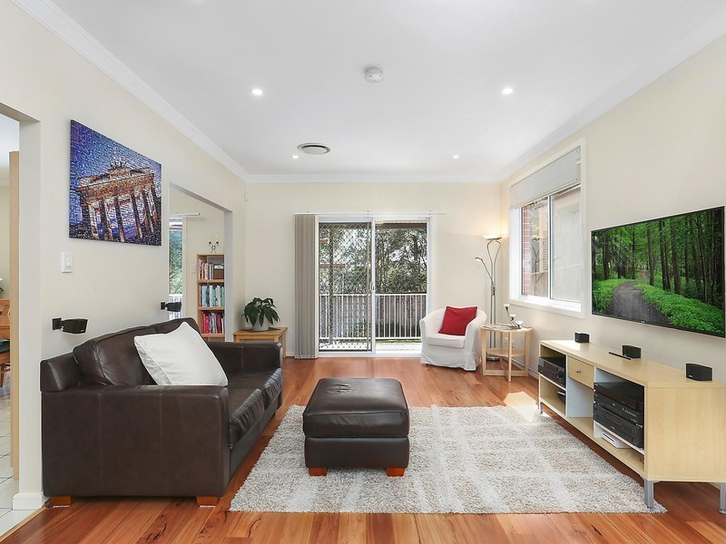 19 Jacqui Circuit, Baulkham Hills NSW 2153