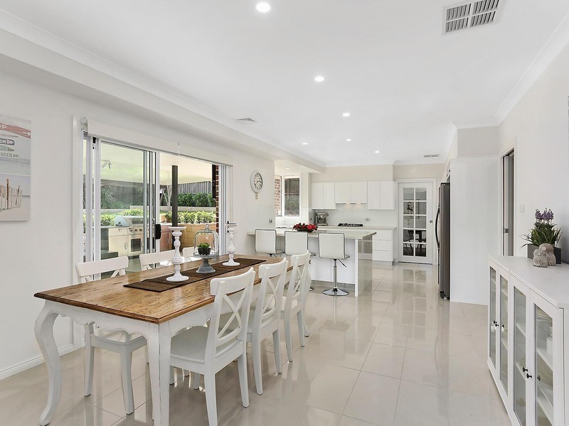 81 Gindurra Avenue, Castle Hill NSW 2154