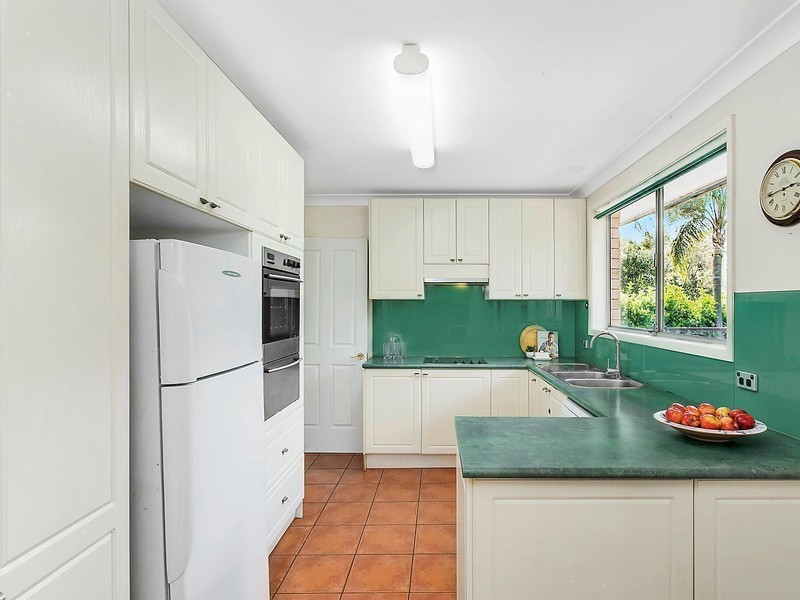 2 Manor Place, Baulkham Hills NSW 2153