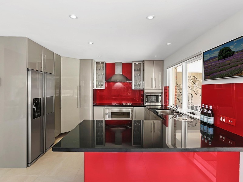 10 Lockhart Avenue, Castle Hill NSW 2154