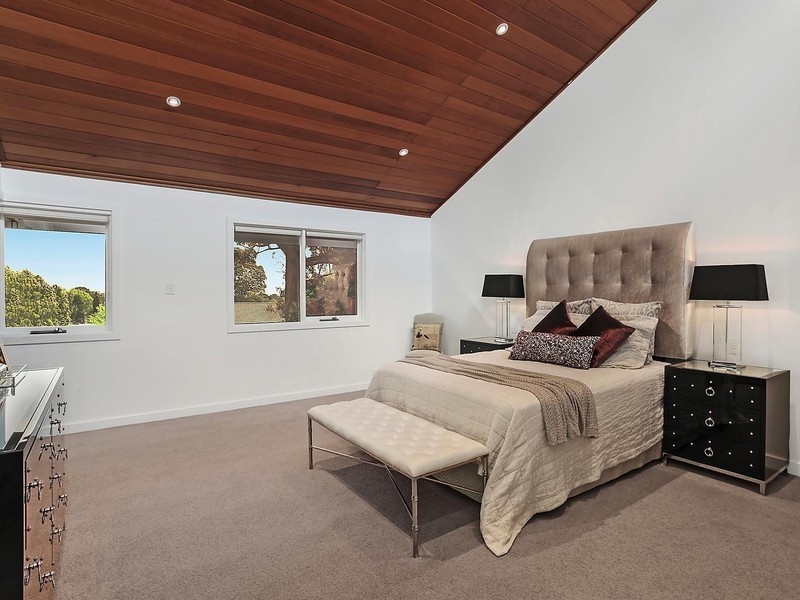 10 Lockhart Avenue, Castle Hill NSW 2154