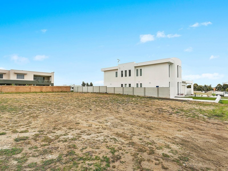 17 Chamonix Place, Bella Vista NSW 2153