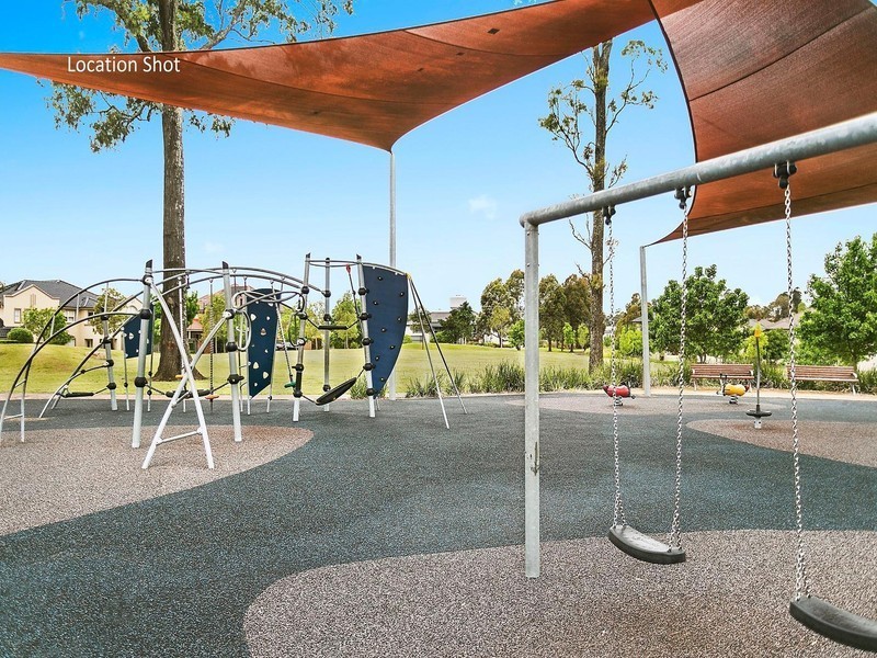 17 Chamonix Place, Bella Vista NSW 2153