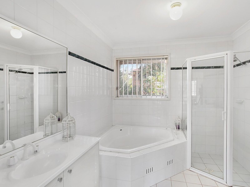 17 Longley Place, Castle Hill NSW 2154