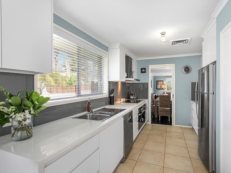 2 Anson Place, Castle Hill NSW 2154