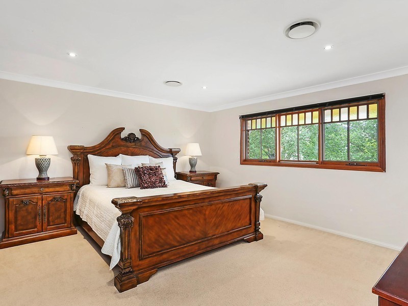 10 Carrbridge Drive, Castle Hill NSW 2154