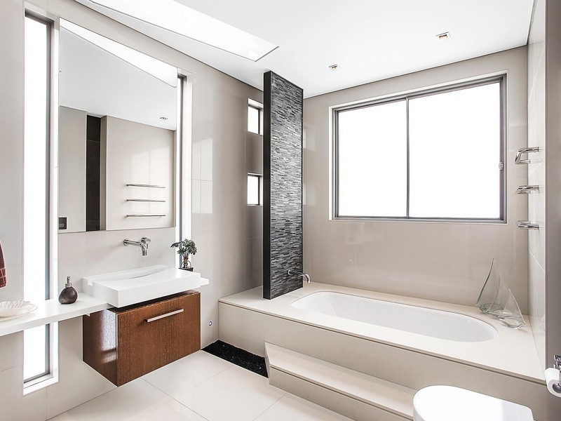 73 Edgewater Drive, Bella Vista NSW 2153