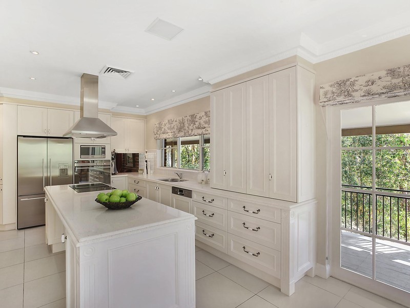 14 Davey Road, Dural NSW 2158