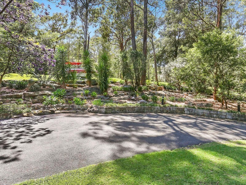 14 Davey Road, Dural NSW 2158