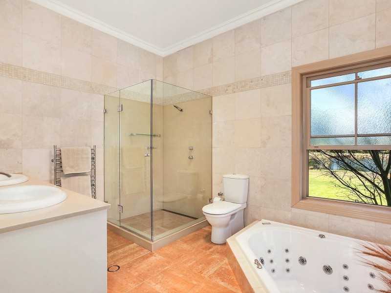 2 Hemers Road, Dural NSW 2158