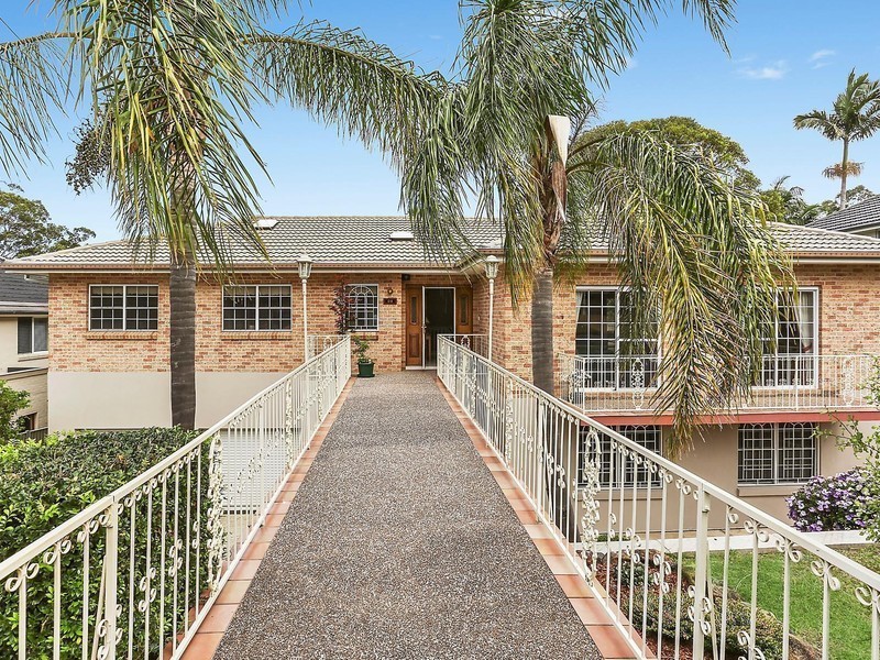 98 Eaton Road, West Pennant Hills NSW 2125