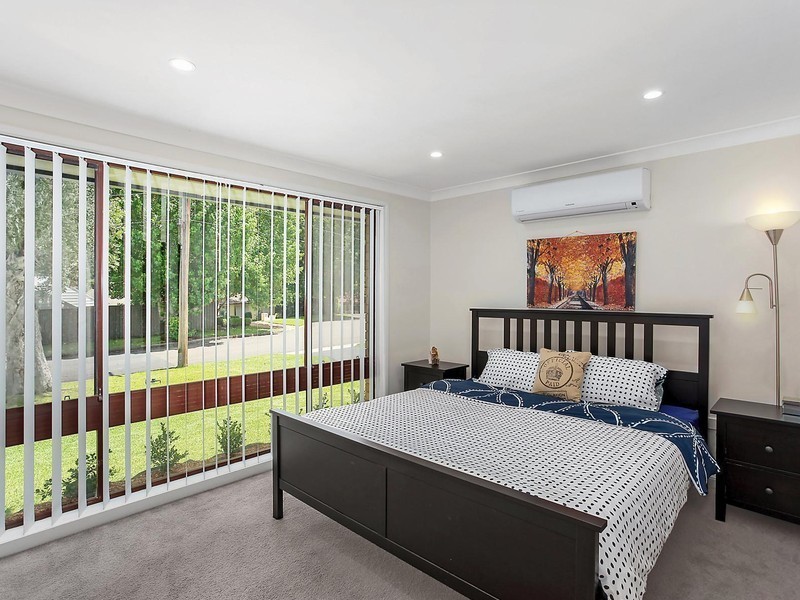 5 Rhodes Place, Kellyville NSW 2155