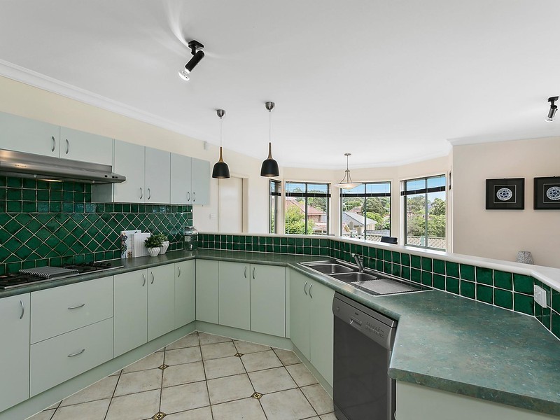 15 Highbrook Place, Castle Hill NSW 2154