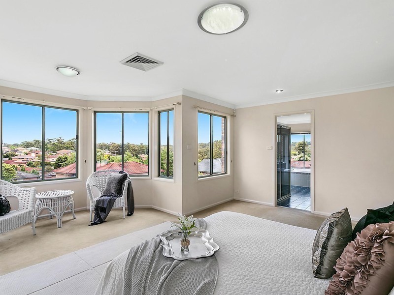 15 Highbrook Place, Castle Hill NSW 2154