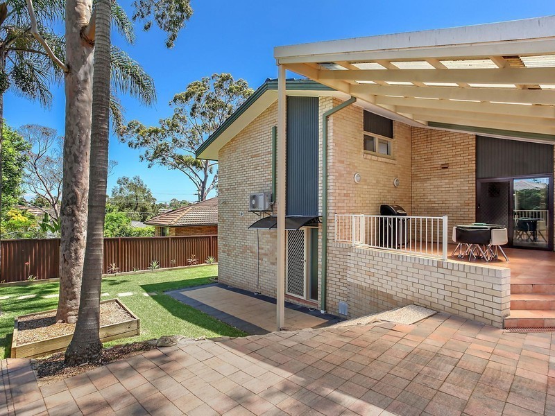 2 Oxley Avenue, Castle Hill NSW 2154