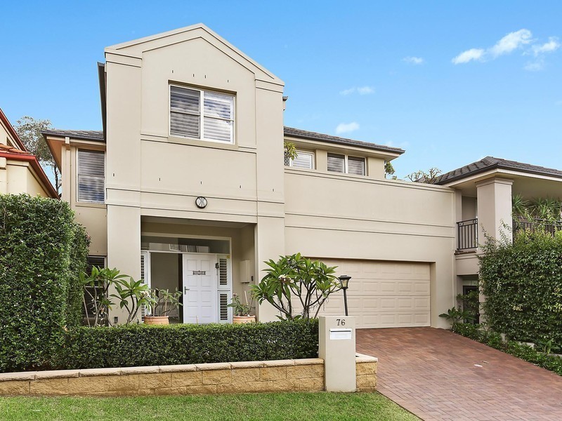 76 Linden Way, Bella Vista NSW 2153