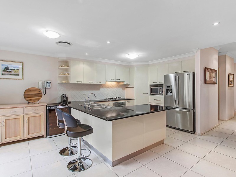 49 Linden Way, Bella Vista NSW 2153