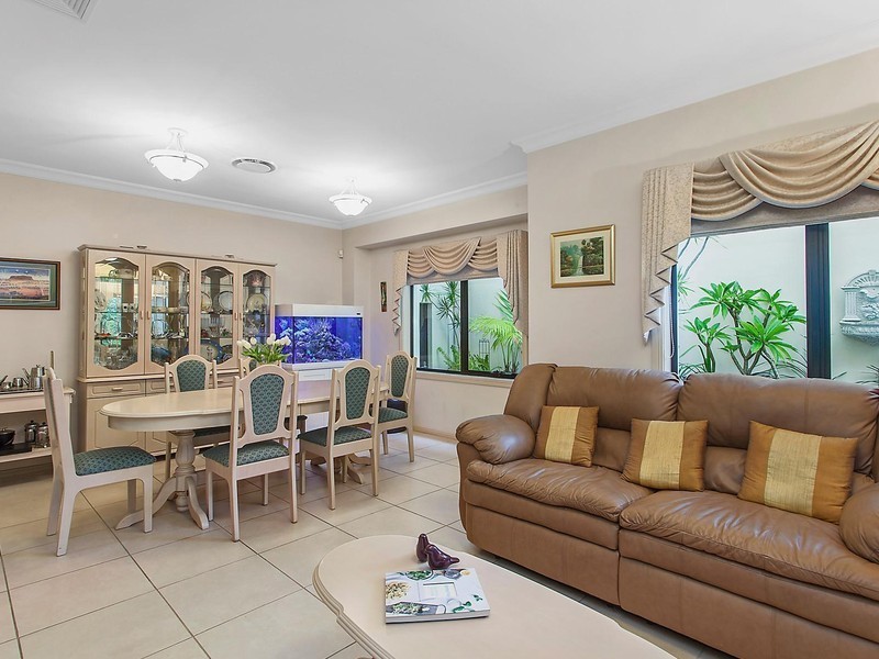 49 Linden Way, Bella Vista NSW 2153