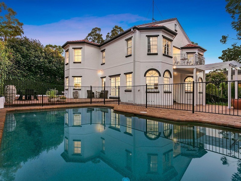 8 Hyde Avenue, Glenhaven NSW 2156