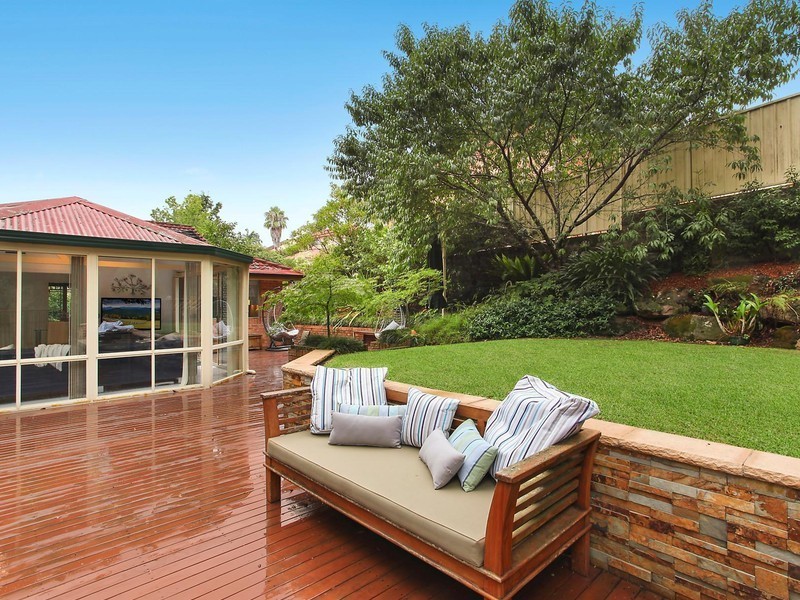 8 Forest Knoll, Castle Hill NSW 2154