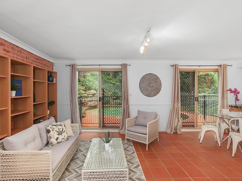 8 Forest Knoll, Castle Hill NSW 2154