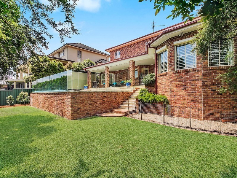 14 Stone Pine Way, Bella Vista NSW 2153