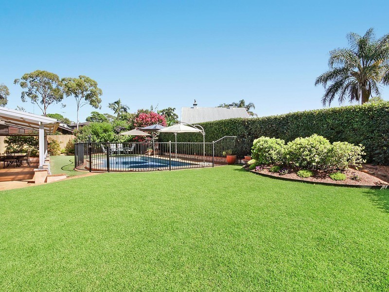 21 Lockhart Avenue, Castle Hill NSW 2154