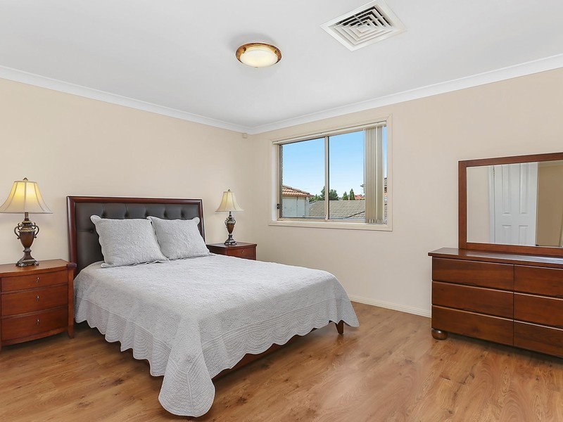 3 Kirkcaldy Circuit, Kellyville NSW 2155