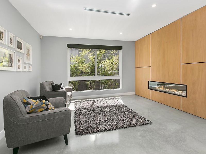 5 Lewis Jones Drive, Kellyville NSW 2155