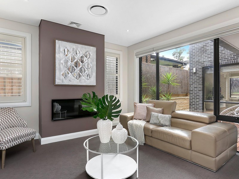 16 Carmargue Street, Beaumont Hills NSW 2155