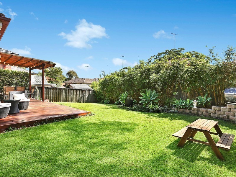 6 Monterey Place, Cherrybrook NSW 2126