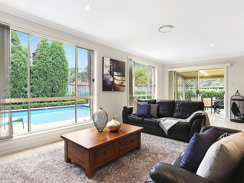 3 Radcliffe Place, Kellyville NSW 2155