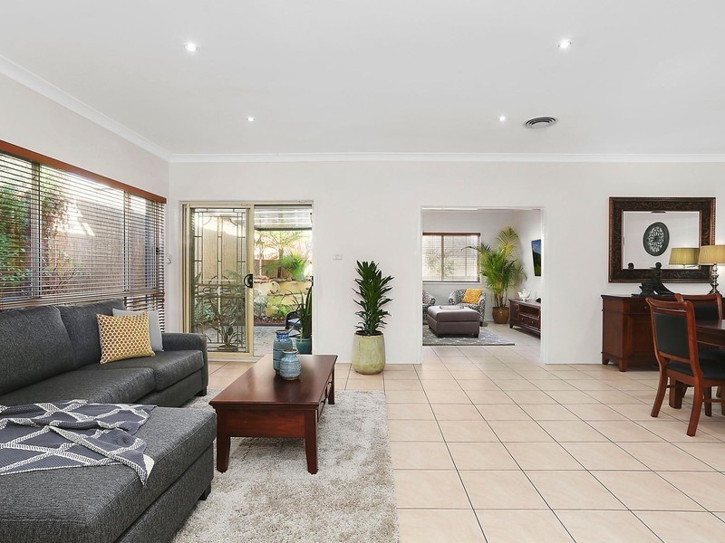 96 Chepstow Drive, Castle Hill NSW 2154