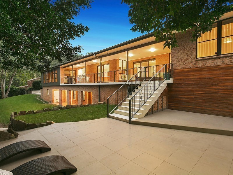 34 Winchcombe Place, Castle Hill NSW 2154