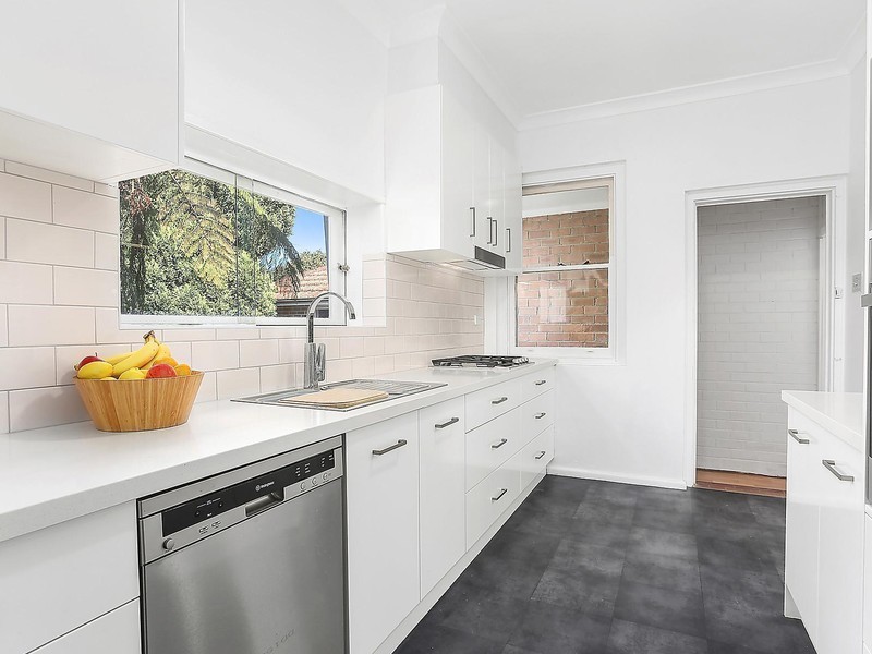 18 Canyon Road, Baulkham Hills NSW 2153