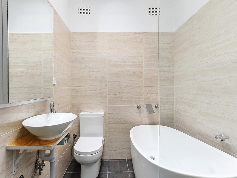 18 Canyon Road, Baulkham Hills NSW 2153