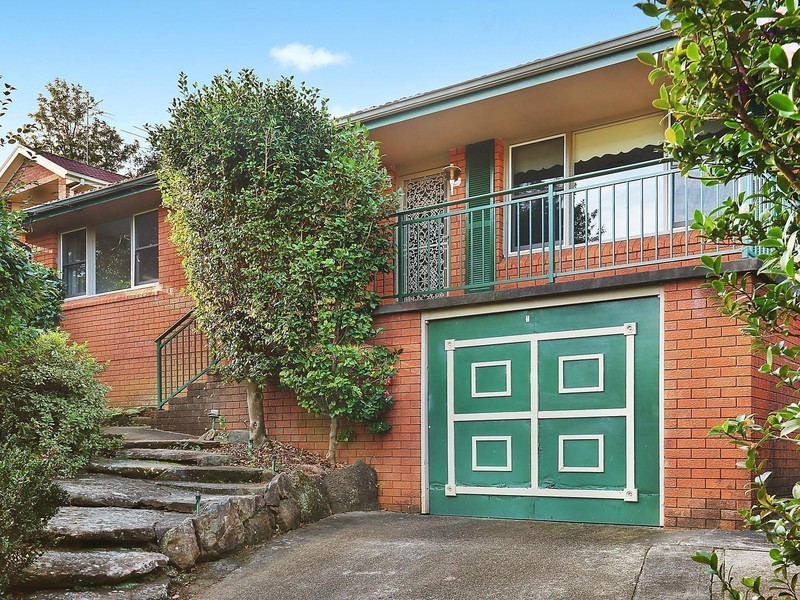 19 Dan Crescent, Castle Hill NSW 2154