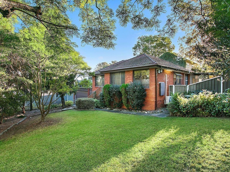 10 Yattenden Crescent, Baulkham Hills NSW 2153