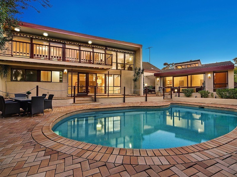 11 Lockhart Avenue, Castle Hill NSW 2154