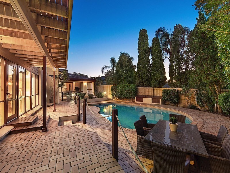 11 Lockhart Avenue, Castle Hill NSW 2154